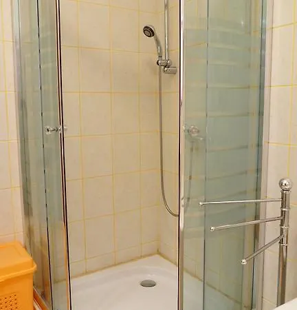 Apartman Apartments Ema *