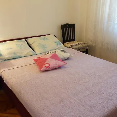 Apartments Ema Apartman