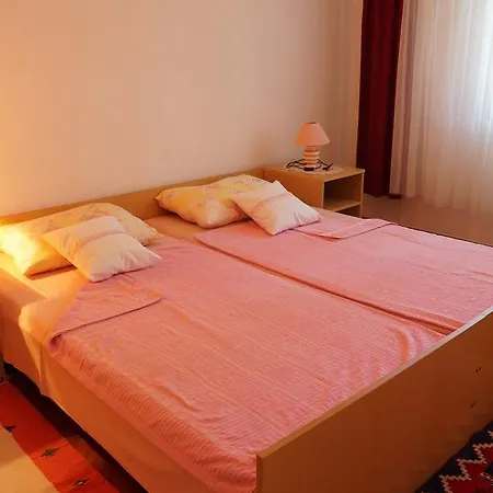 Apartments Ema Apartman *