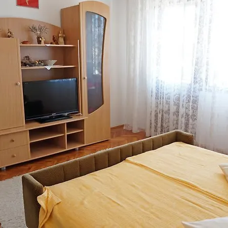 Apartments Ema Apartment *